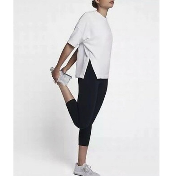 Nike Pants - NWT Nike Women’s Power Sculpt Lux High Tights Nike Pants - NWT Nike Women’s Power Sculpt Lux High Tights